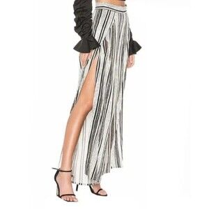 NWT cupcakes and cashmere Avah Pant in Ivory